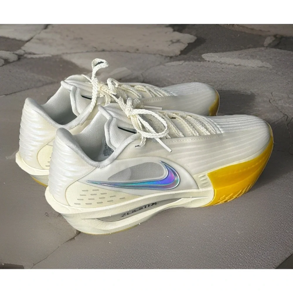 Nike Air Zoom GT Cut 3 Turbo JuJu Watkins Coconut Milk II3704-100 Men's Size 5.5